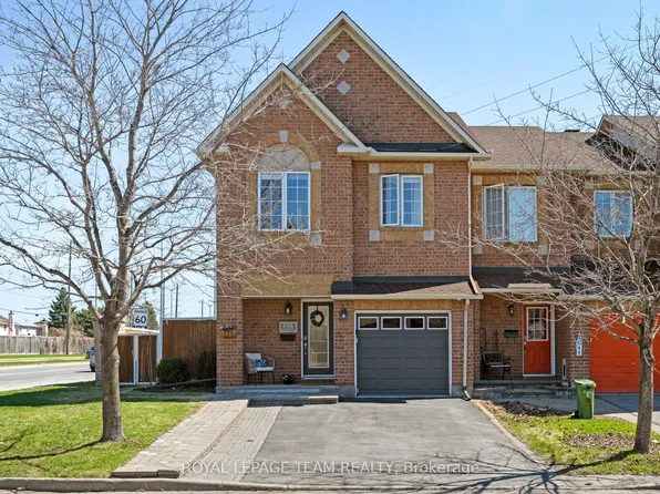 646 Casabella Dr, Ottawa, ON K4A 4G1