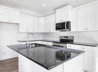 7423 Grapevine Ct, West Richland, WA 99353