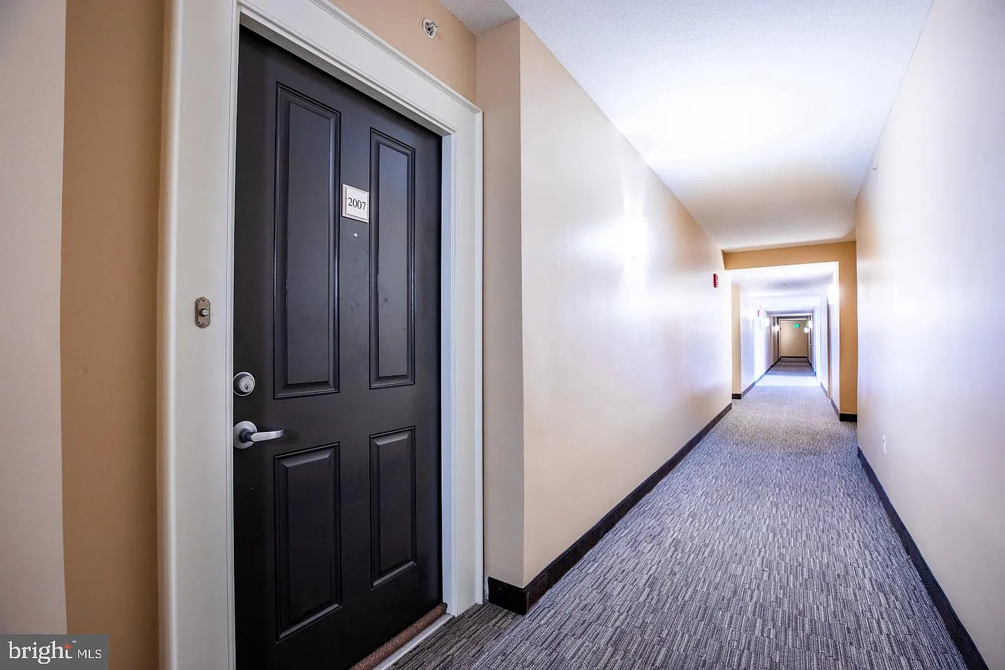 414 Water Street — Photo 2
