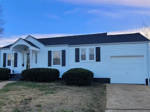 205 Deguire, Fredericktown, MO 63645