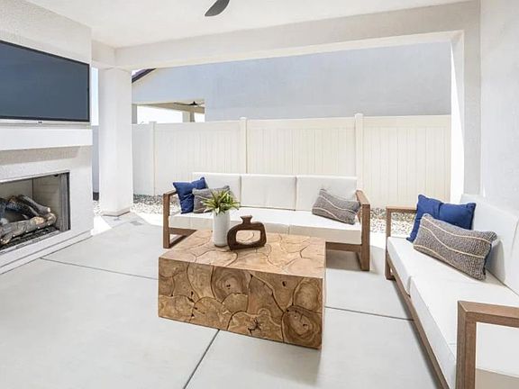 7th image of this home