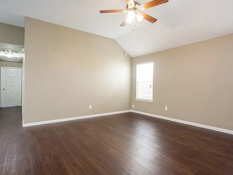 13010 Maile Park Dr — Photo 3