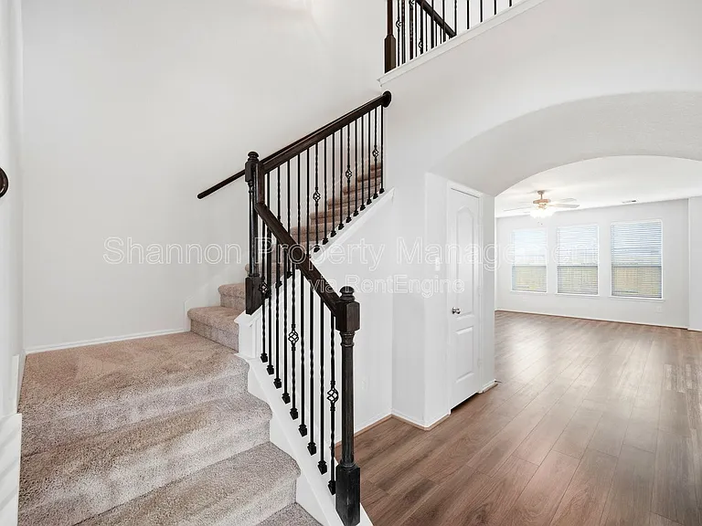 5309 Camerford Ct — Photo 15