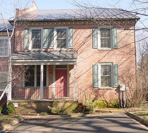 2nd image of 19 Orange Dr
