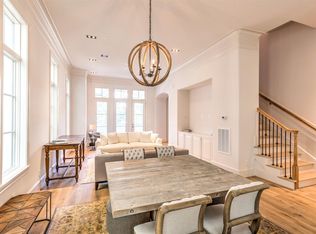 6517 Taggart St, Houston, TX 77007