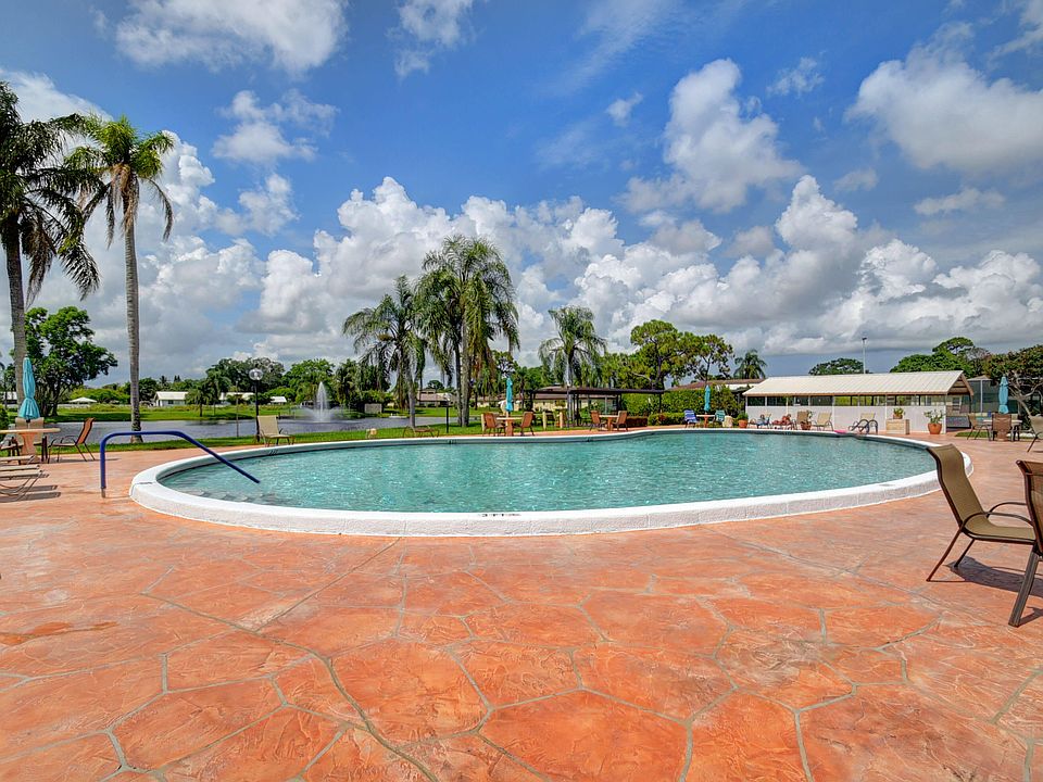 1st image of 807 Club Drive #B