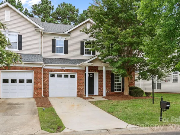 5335 Johnston Mill Ct, Charlotte, NC 28269