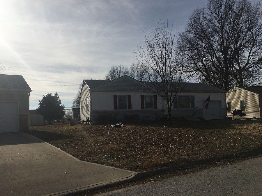 1st image of 17205 E Swope Ln
