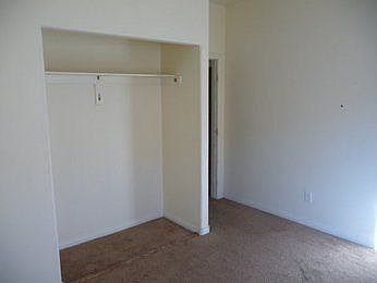 5th image of 1224 Miller Ave