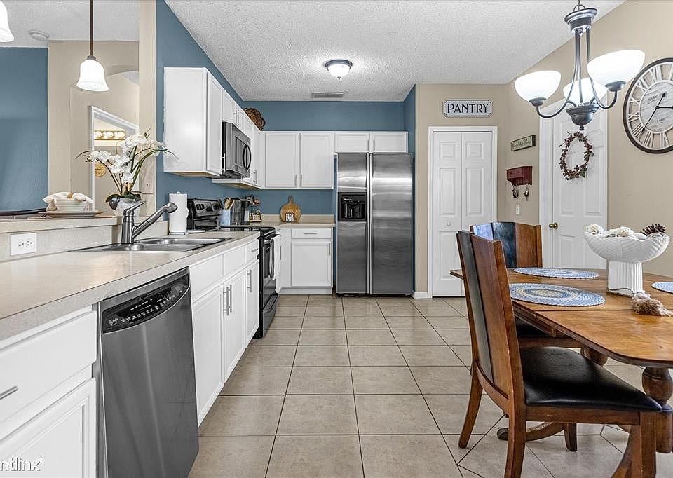 1st image of 954R Salerno Ct