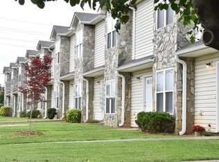 620 S Main St APT 18, Mooresville, NC 28115
