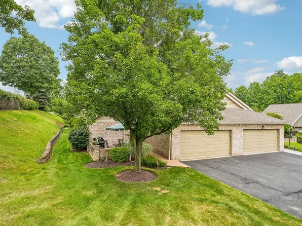 8520 Sundial Ln, Bridgeville, PA 15017