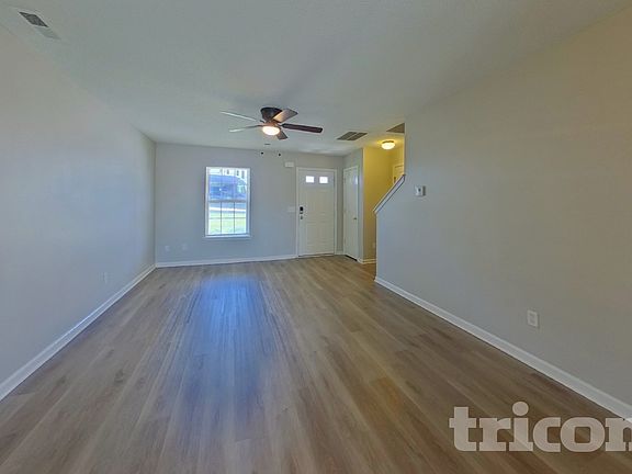 3rd image of 432 Cape Jasmine Way