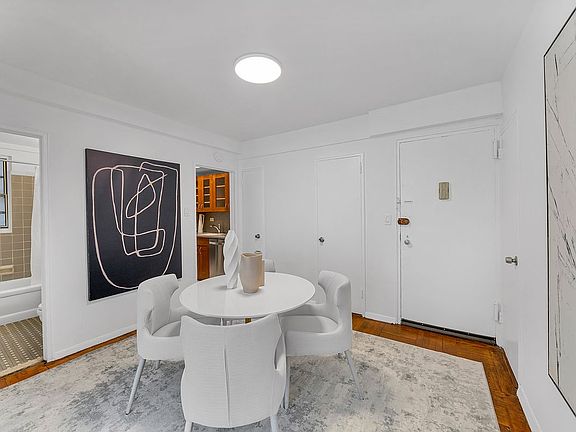 3rd image of 288 Lexington Ave APT 1E