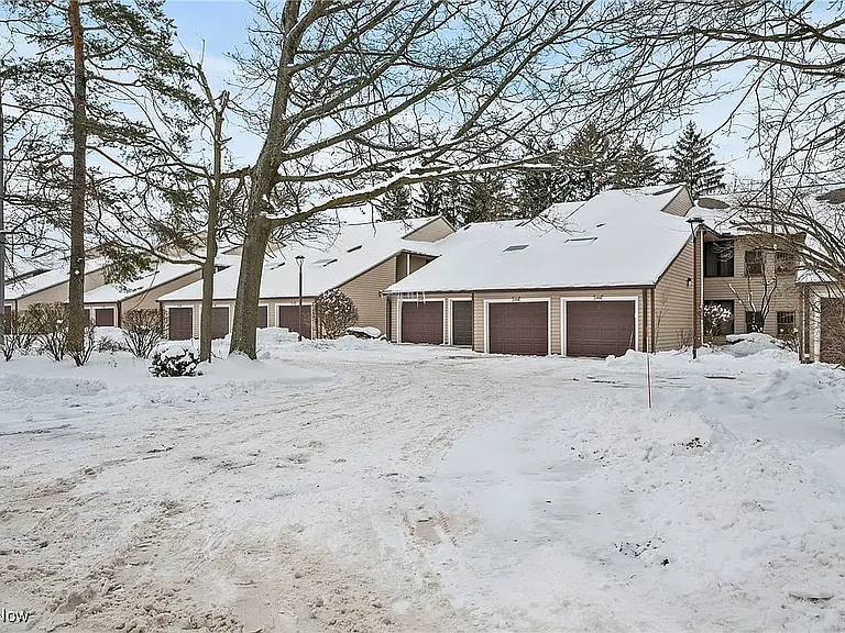 1404 Cleveland Heights Blvd — Photo 2