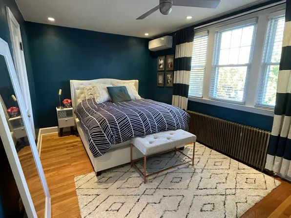 1833 Burke St SE, Washington, DC 20003