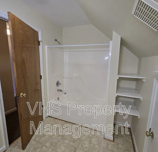 510 Sperryville Pike — Photo 20