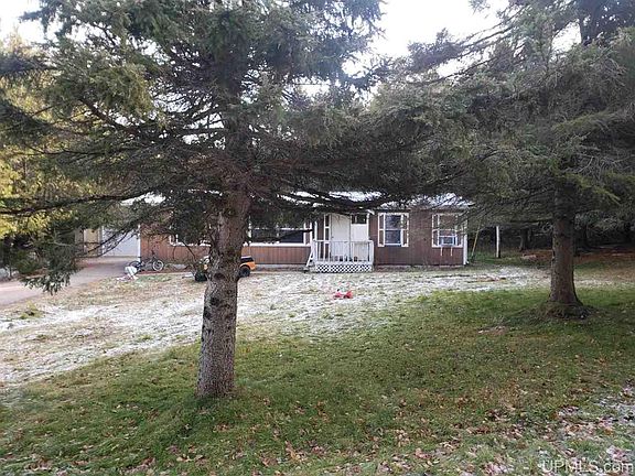 3rd image of N3454 Woodland Dr