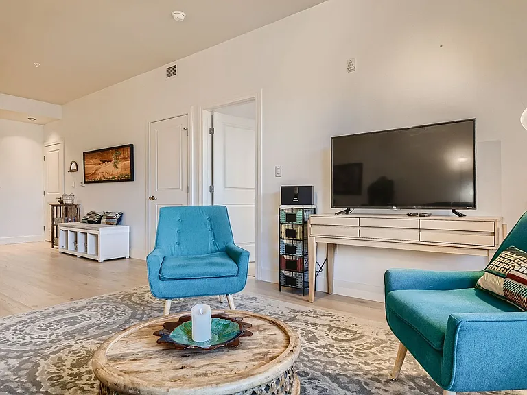 3401 Arapahoe Ave #109 — Photo 14