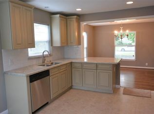4930 Ventura Ln, Houston, TX 77021