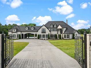 9050 E Brown Rd, Lowell, AR 72745