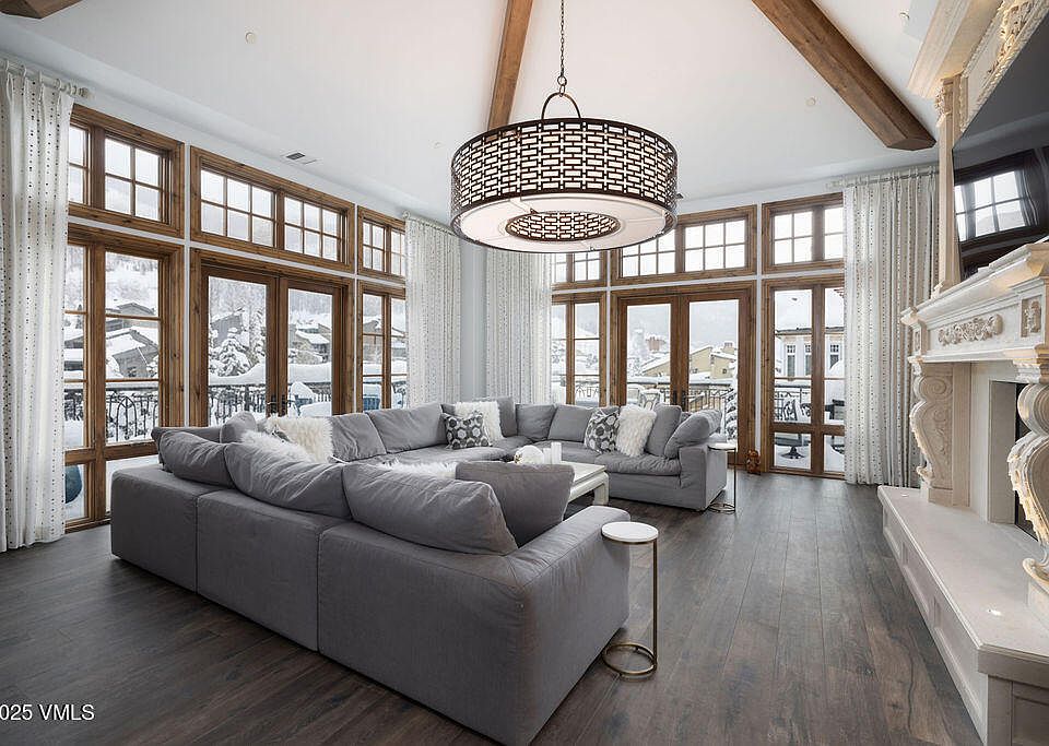 1st image of 675 Lionshead Pl #642