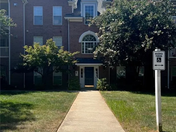 5003 Bass Chapel Rd APT 3B, Greensboro, NC 27455