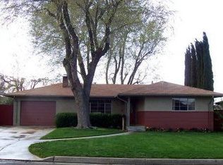 523 Pauley St, Tehachapi, CA 93561