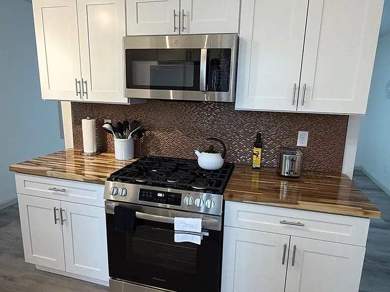 2355 Oakwood Manor Dr — Photo 13