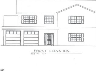 19 Brantwood Ter, Hackettstown, NJ 07840