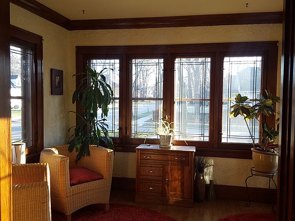 3rd image of 5235 N Idlewild Ave