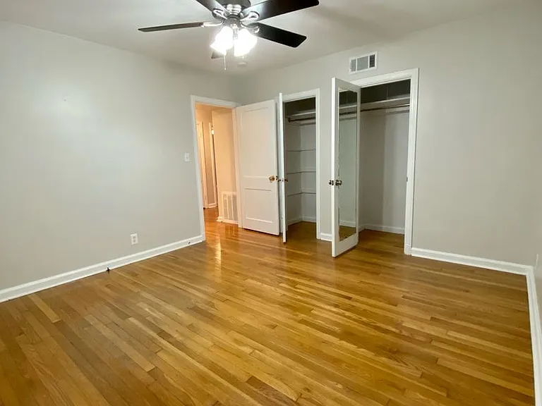 304 Columbus Dr — Photo 14