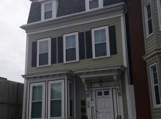 723 E 4th St, South Boston, MA 02127