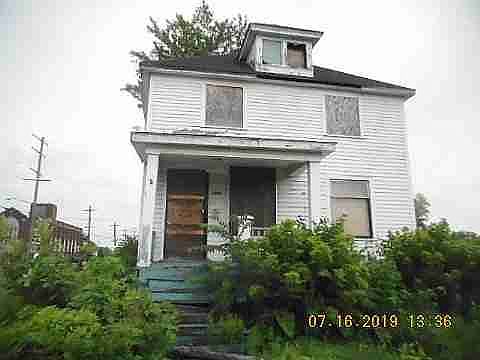 6118 Stanford