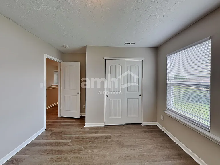 1127 Fiesta Dr — Photo 17