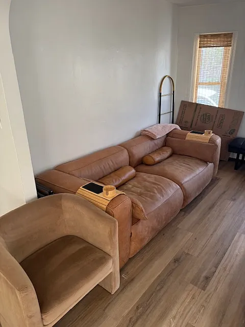 4 bed, 2000 sqft, $5,000 — Photo 4