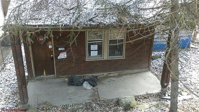 2nd image of 1300 Coal St