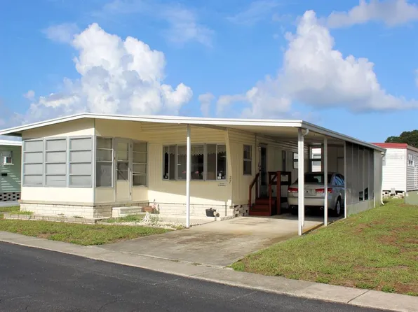 27 Pindo Palm St E, Largo, FL 33770