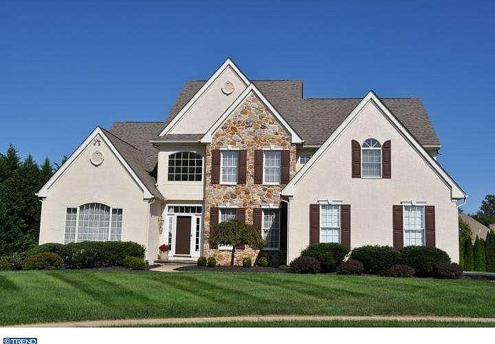 1st image of 12 N Hampshire Ct
