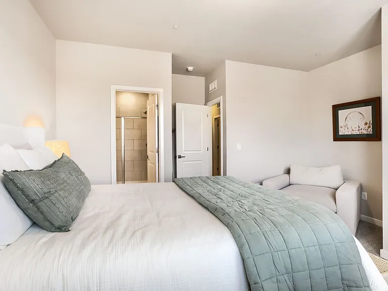 2861 Bear Springs Cir — Photo 11
