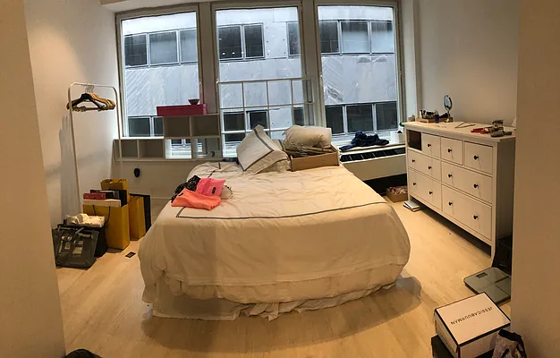 Rented by NY Living Solutions | media 31