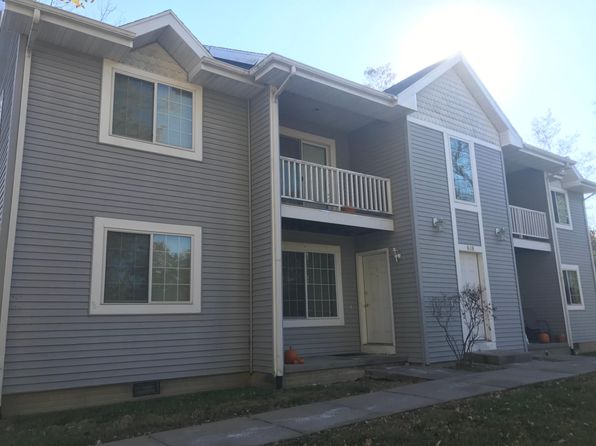 608 2nd Ave #2