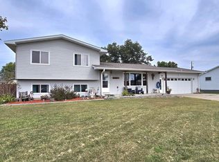 664 E Maple St, Blair, WI 54616
