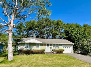6 Glenwood St, Orono, ME 04473