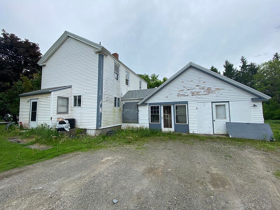 2nd image of 160 Main Street
