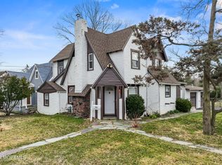 206 Hoover Rd, Neptune, NJ 07753