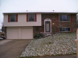 1022 Sundance Dr, Miamisburg, OH 45342