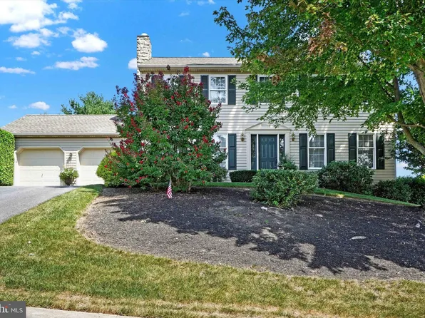 30 Johns Rd, York, PA 17402