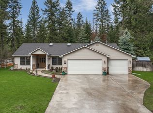 12519 N Emerald Dr, Hayden Lake, ID 83835