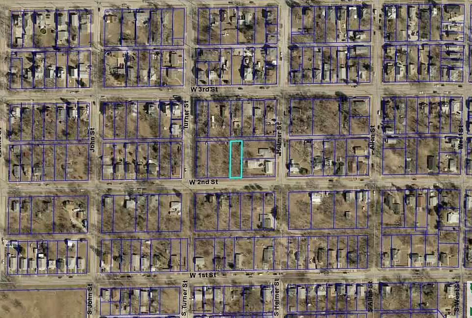 1st image of 1915 W 2nd St